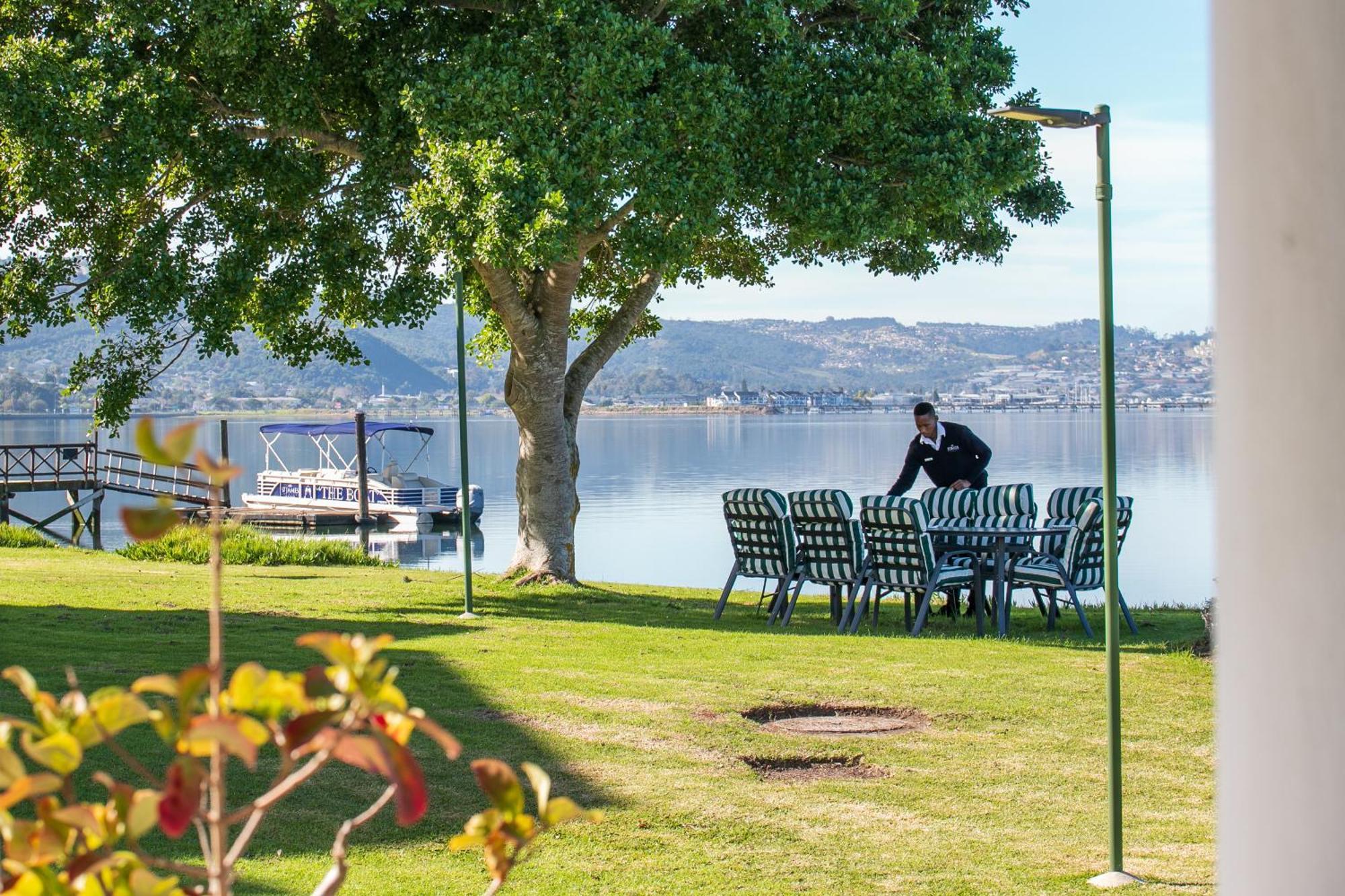 St. James Of Knysna Exteriör bild